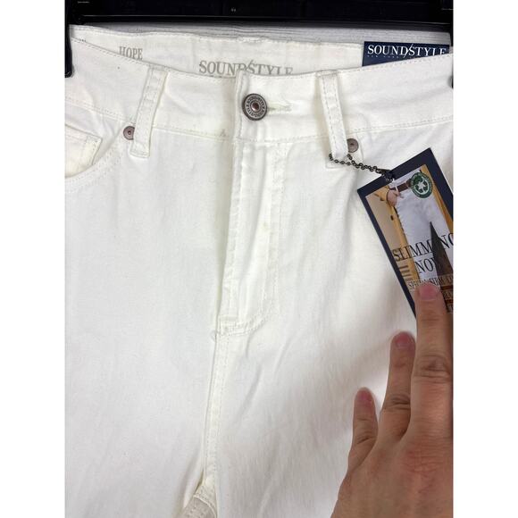 Sound Style Womens 4 White High Rise Straight Leg Denim Jeans NWT - Picture 2 of 9